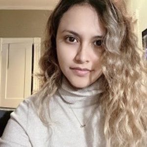 Meet your Posher, Gabriela